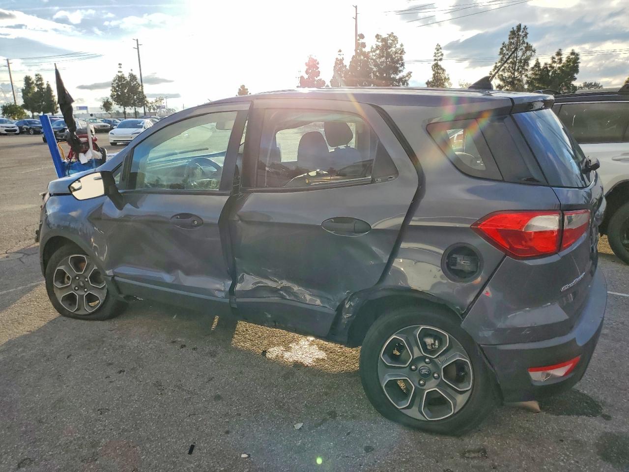 2021 FORD ECOSPORT S photo 4