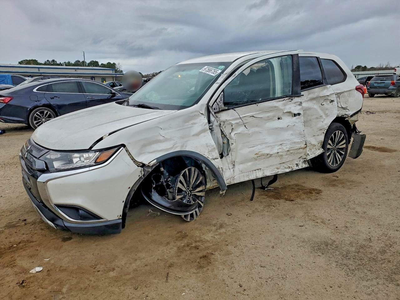2019 MITSUBISHI OUTLANDER