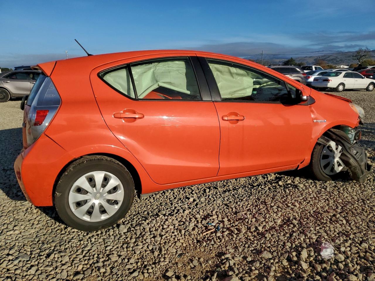 2012 TOYOTA PRIUS C photo 3
