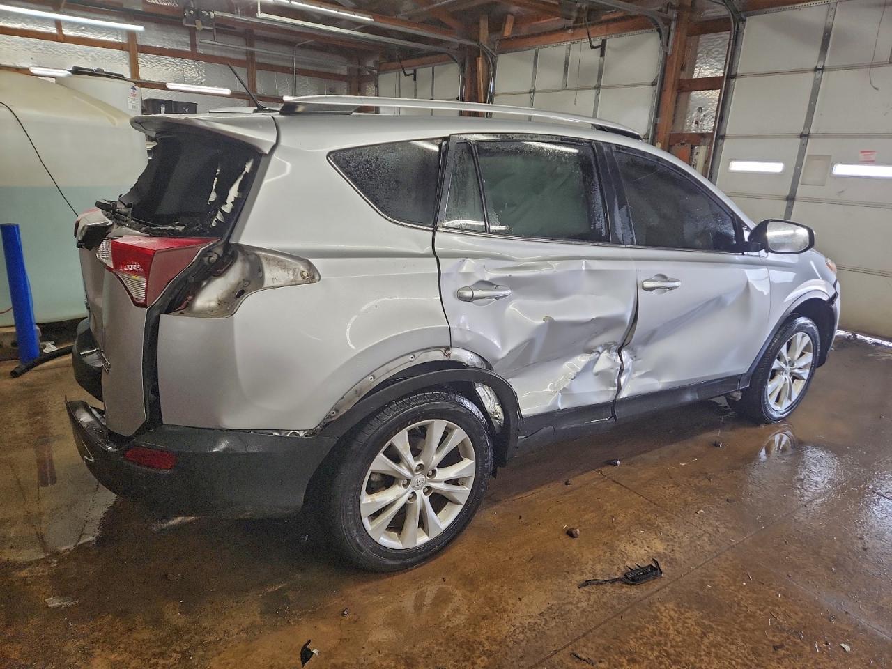 2014 TOYOTA RAV4 LIMITED photo 3