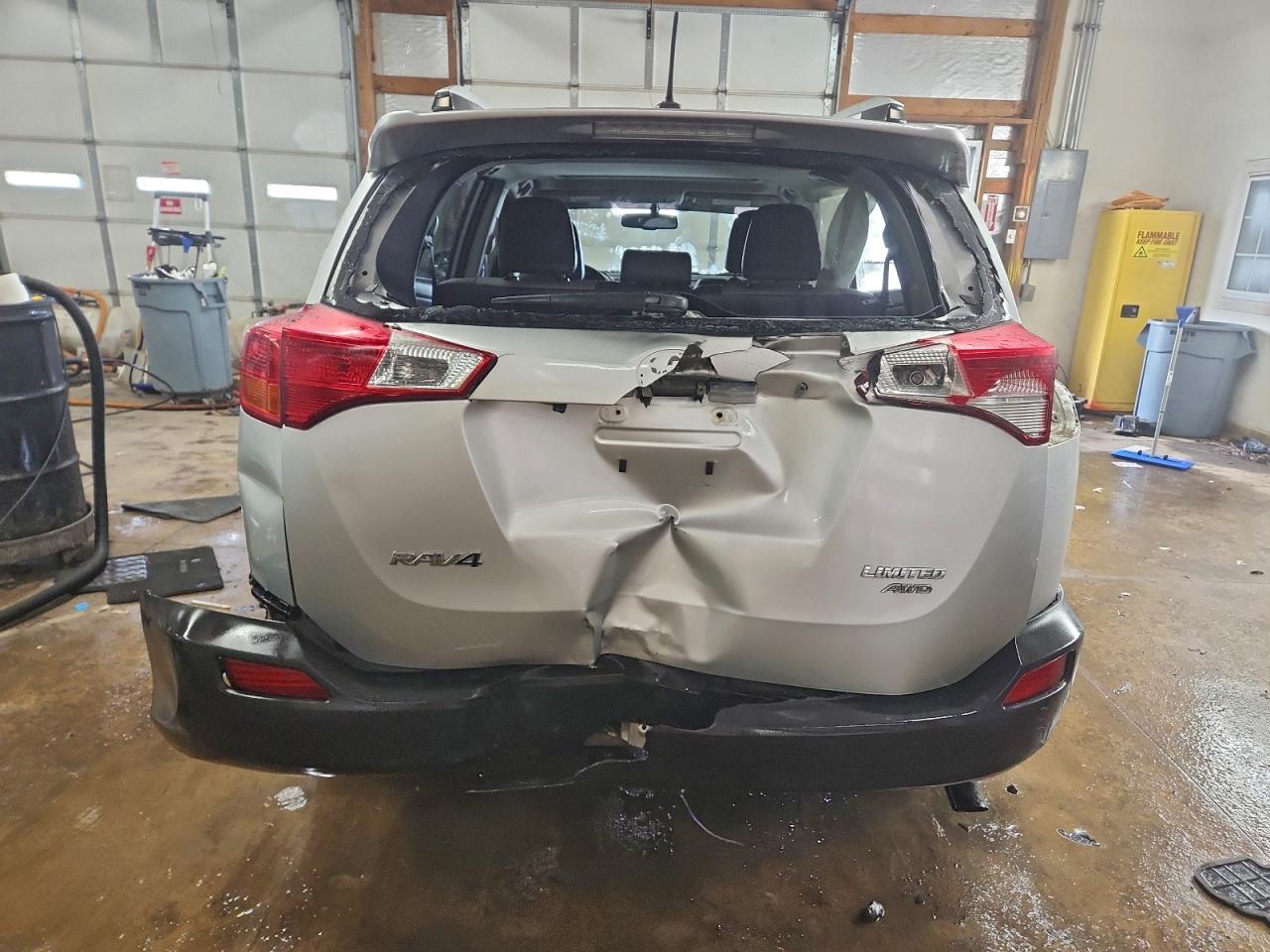 2014 TOYOTA RAV4 LIMITED photo 6