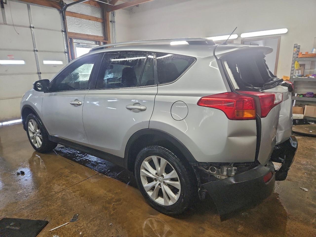 2014 TOYOTA RAV4 LIMITED photo 2
