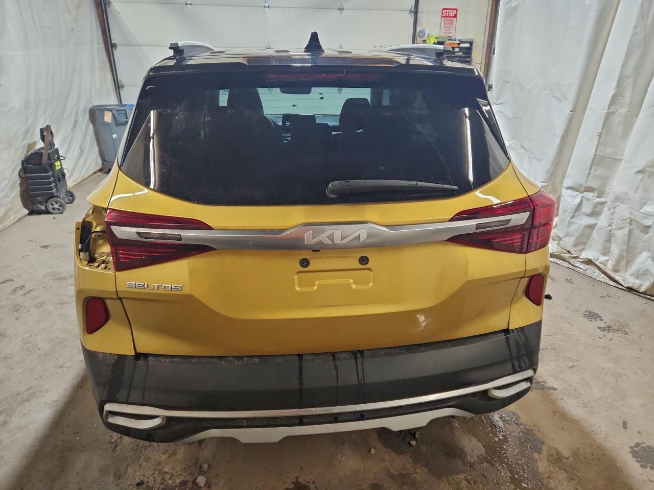 2023 KIA SELTOS SX photo 6