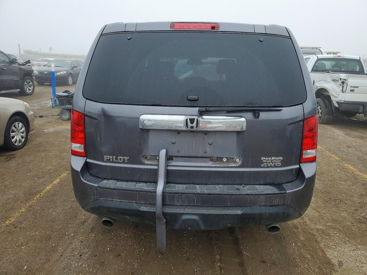 2015 HONDA PILOT EXL photo 6