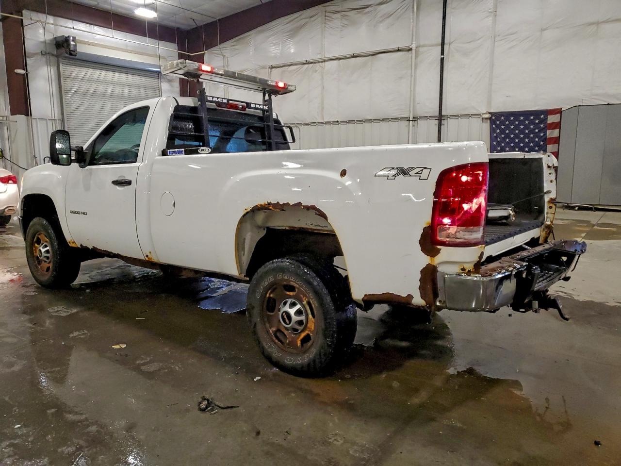 2011 GMC SIERRA K2500 HEAVY DUTY photo 2