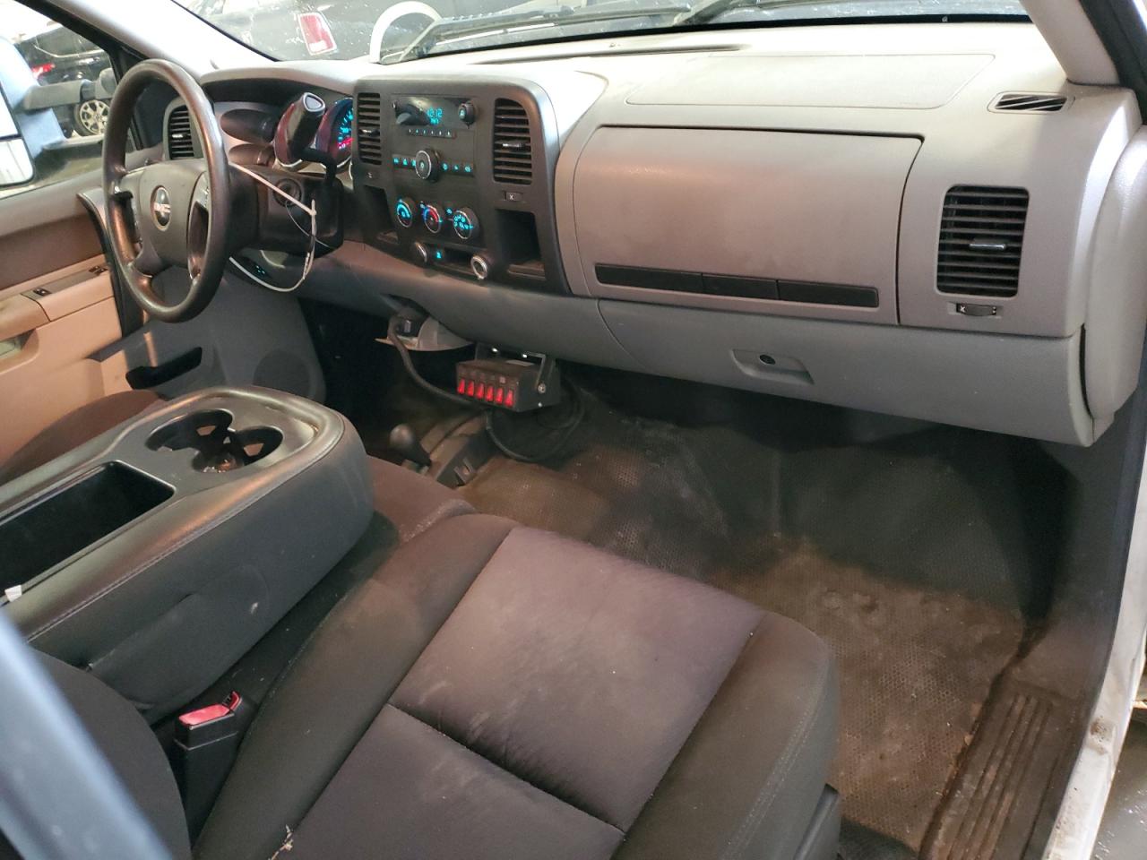 2011 GMC SIERRA K2500 HEAVY DUTY photo 8