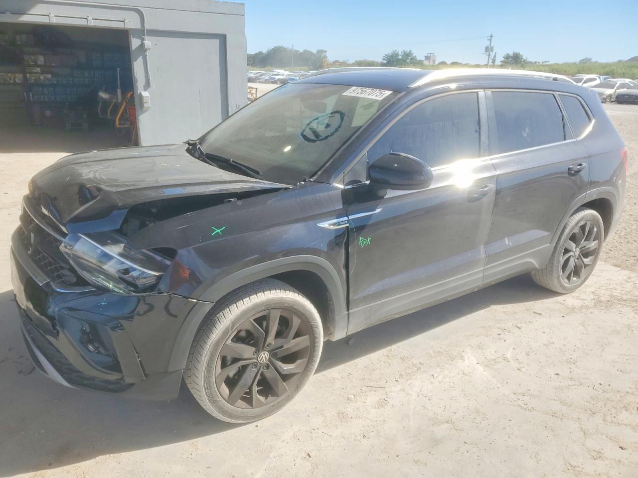 2024 VOLKSWAGEN TAOS