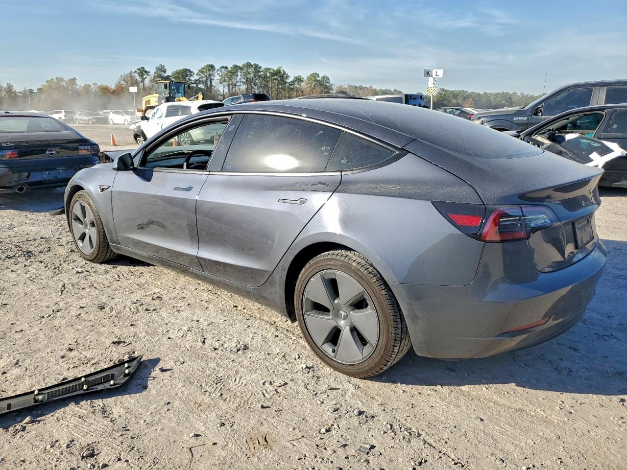 2023 TESLA MODEL 3 photo 2
