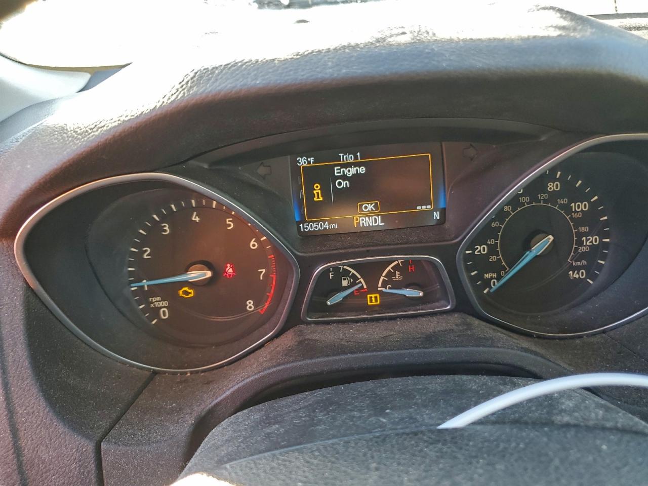 2017 FORD FOCUS SE photo 9