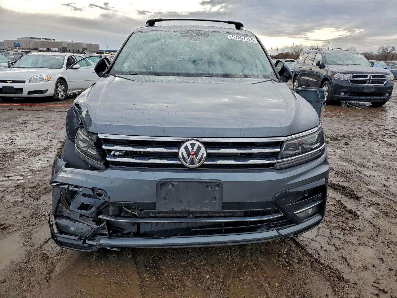 2020 VOLKSWAGEN TIGUAN SEL PREMIUM R-LINE photo 5