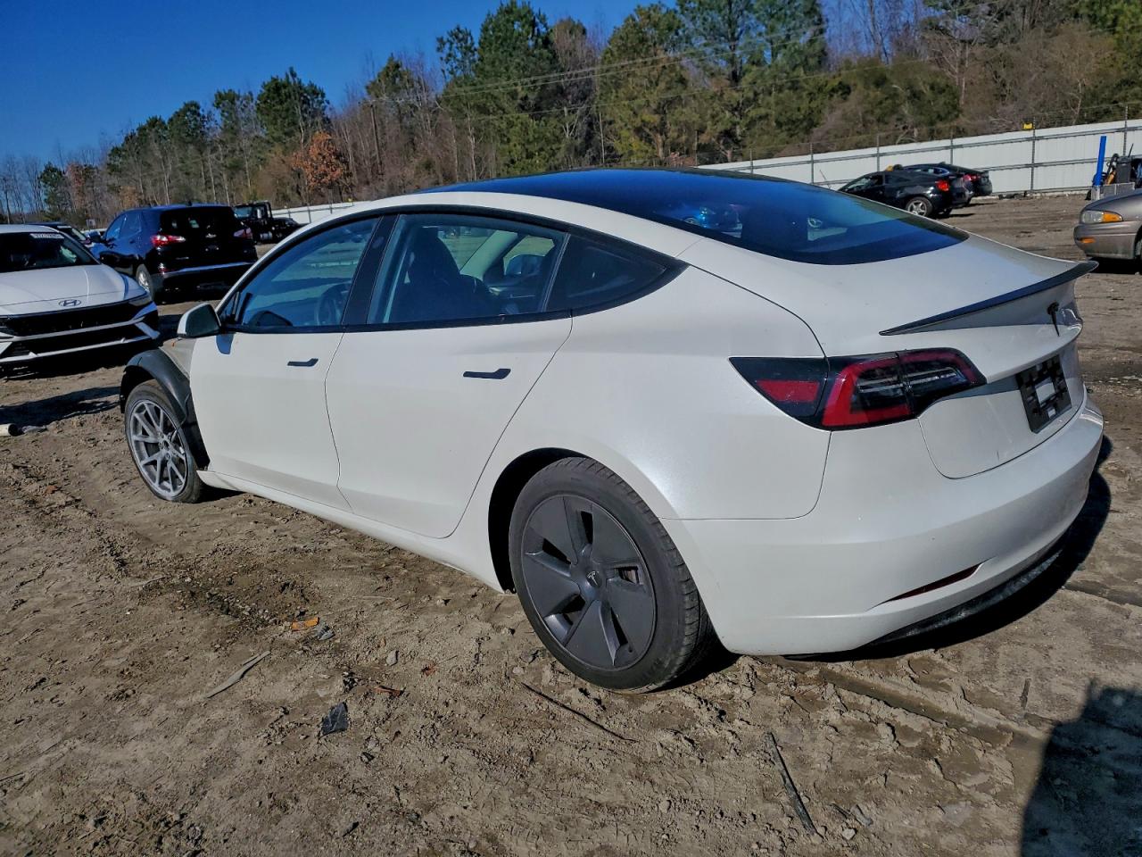 2023 TESLA MODEL 3 photo 4