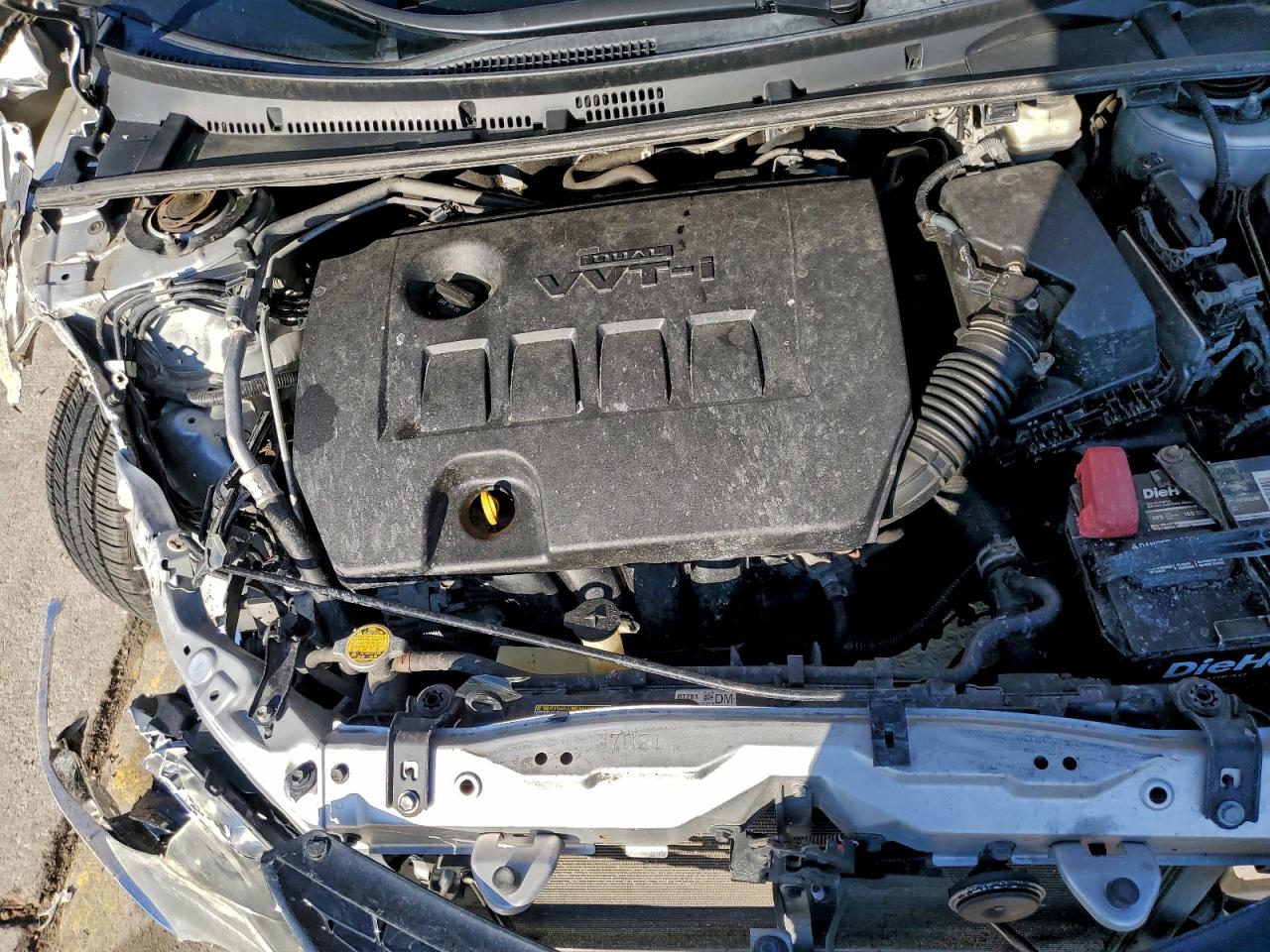 2015 TOYOTA COROLLA L photo 11
