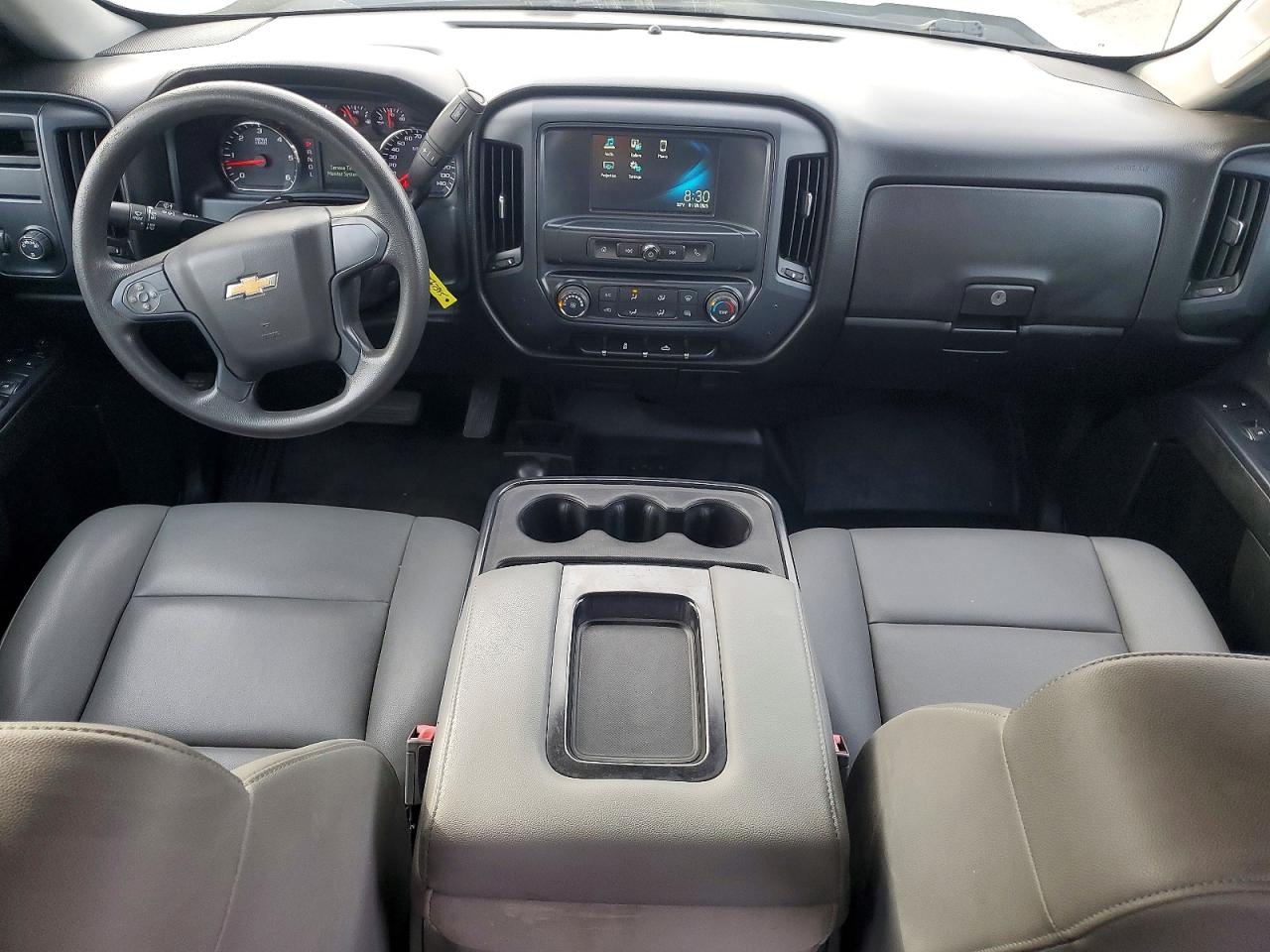 2018 CHEVROLET SILVERADO K1500 photo 8