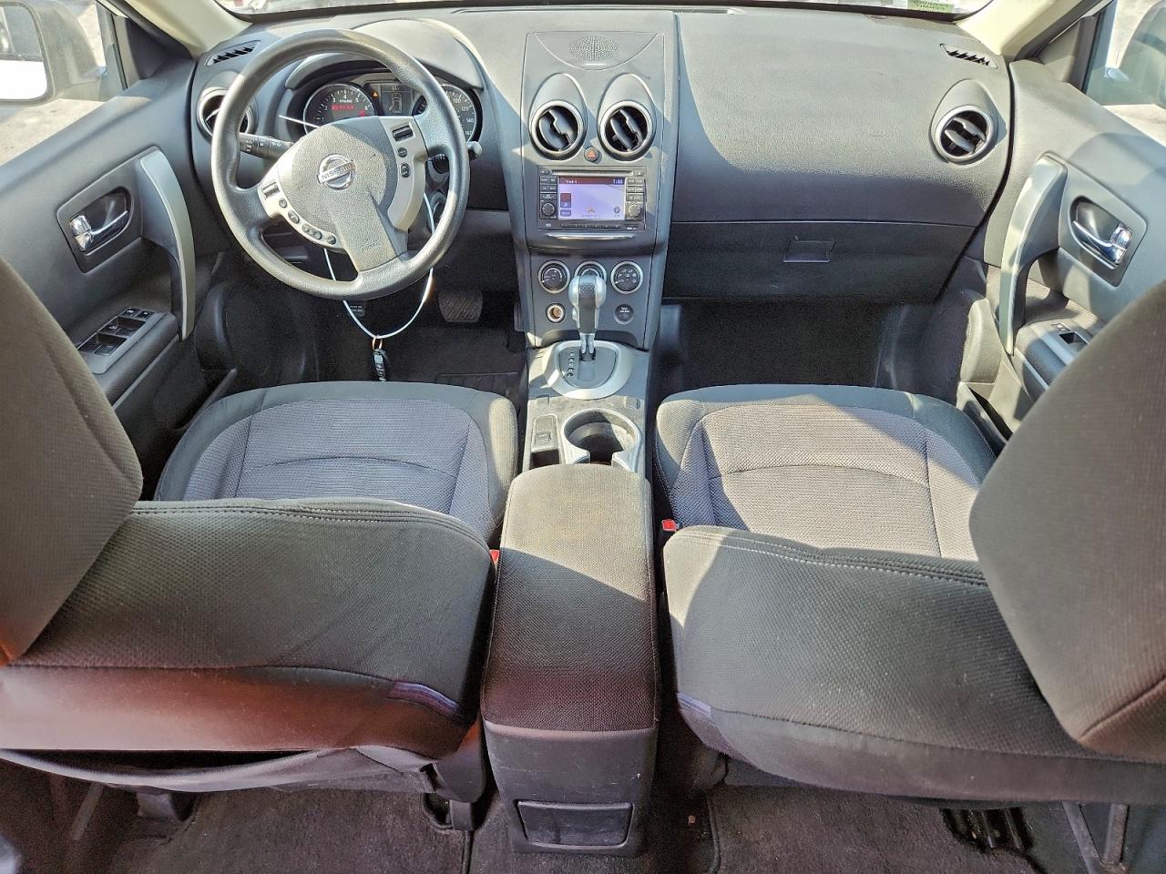 2013 NISSAN ROGUE S photo 8