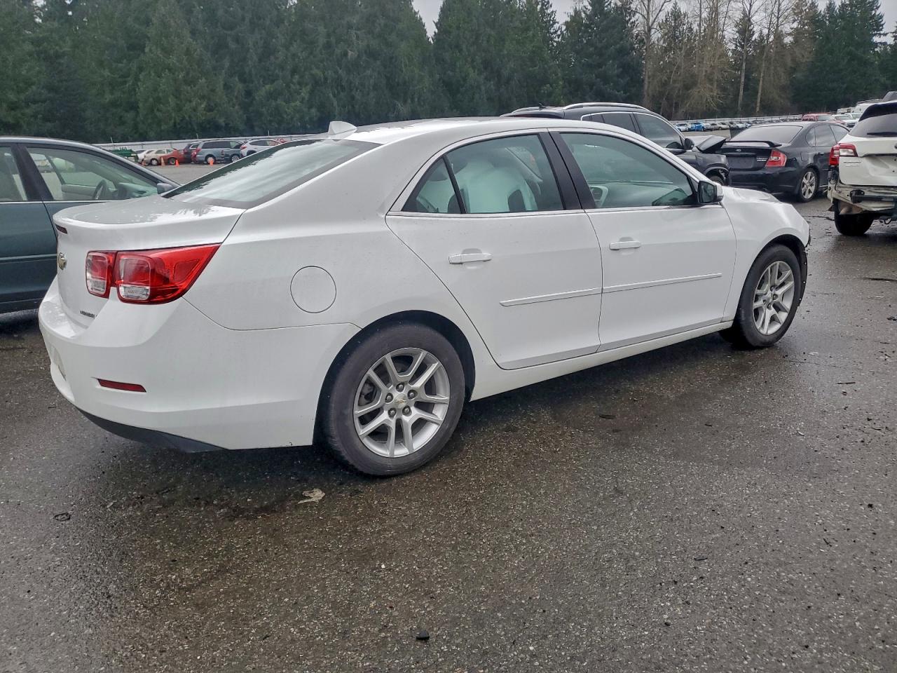 2013 CHEVROLET MALIBU 1LT photo 3