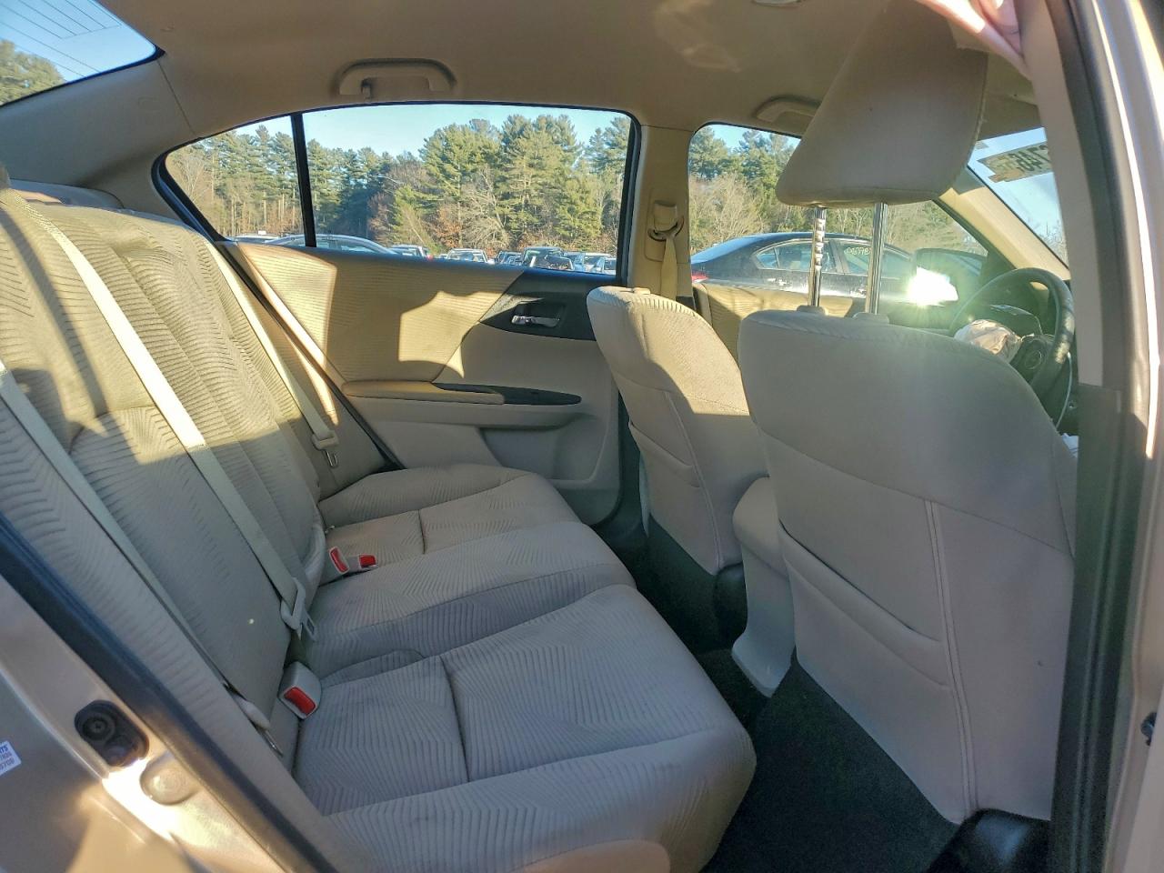 2015 HONDA ACCORD LX photo 10