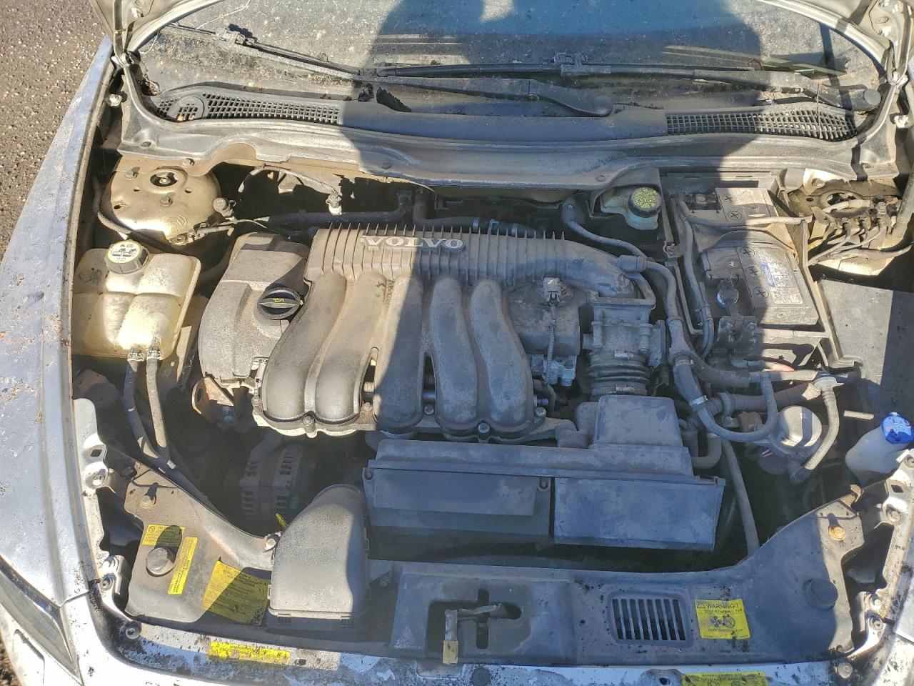 2005 VOLVO S40 2.4I photo 11