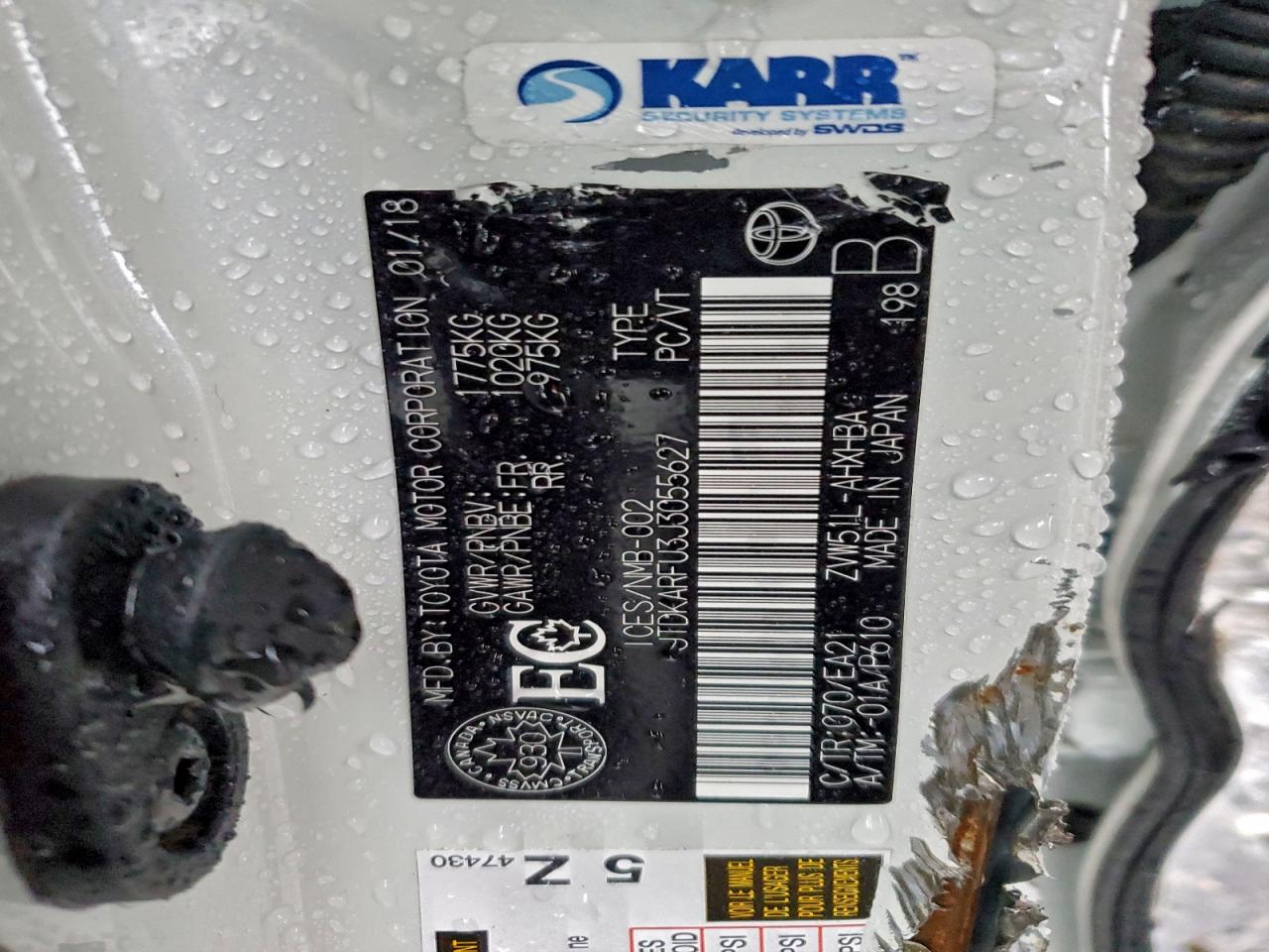 2018 TOYOTA PRIUS photo 12