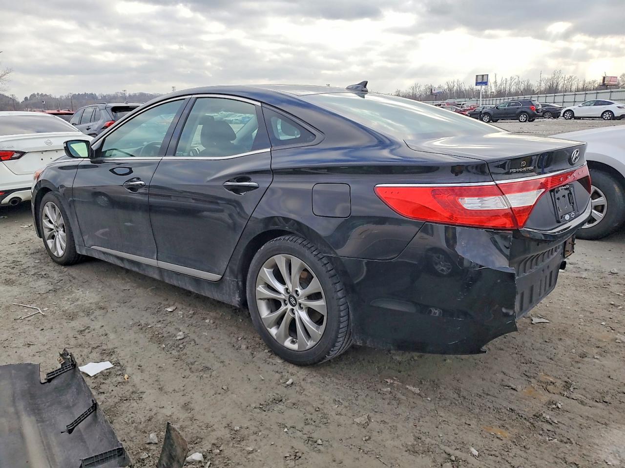 2013 HYUNDAI AZERA photo 2