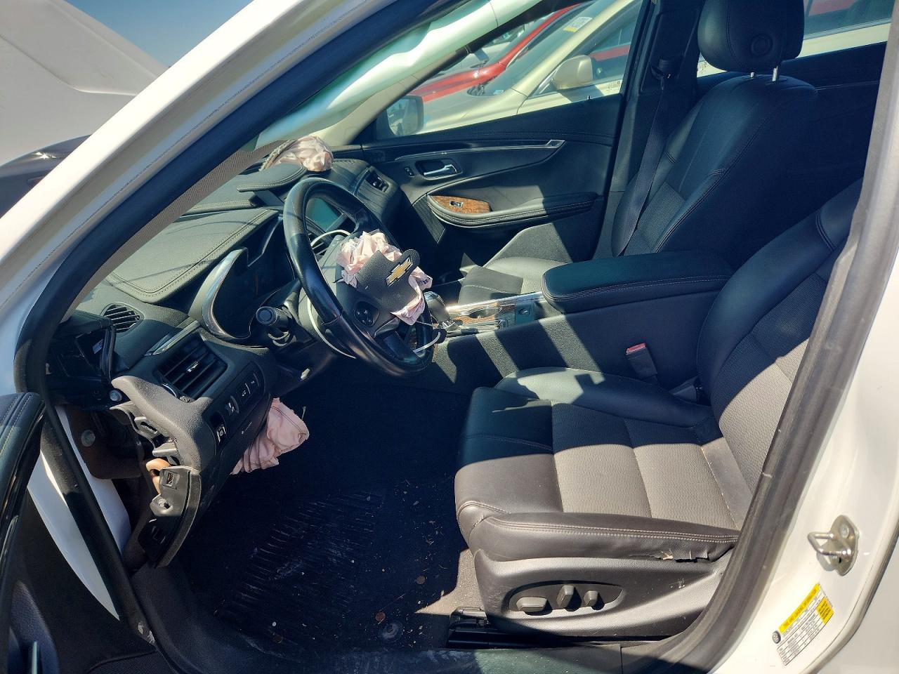 2014 CHEVROLET IMPALA LT photo 14