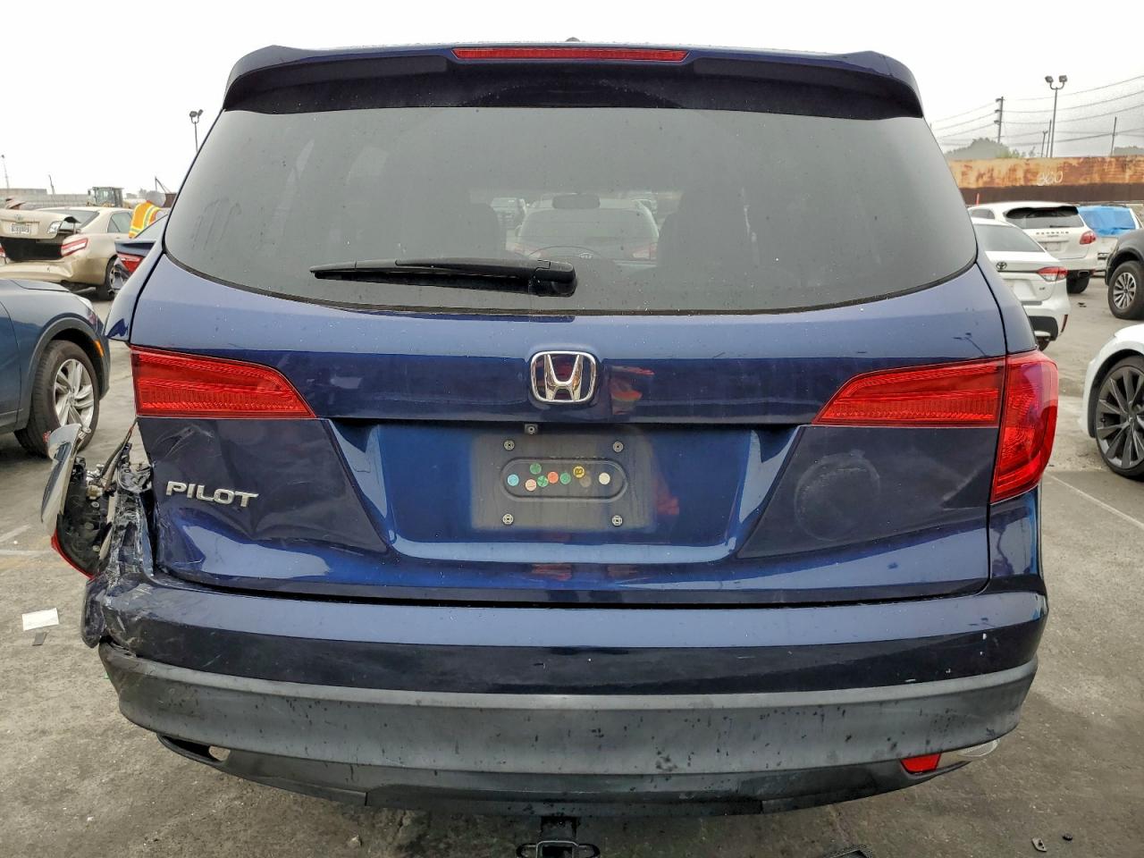2016 HONDA PILOT EX photo 6
