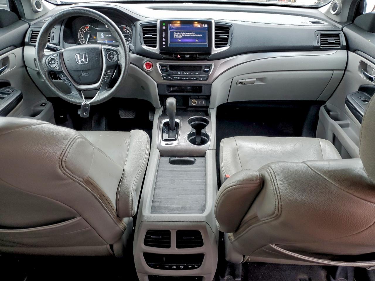 2016 HONDA PILOT EX photo 8