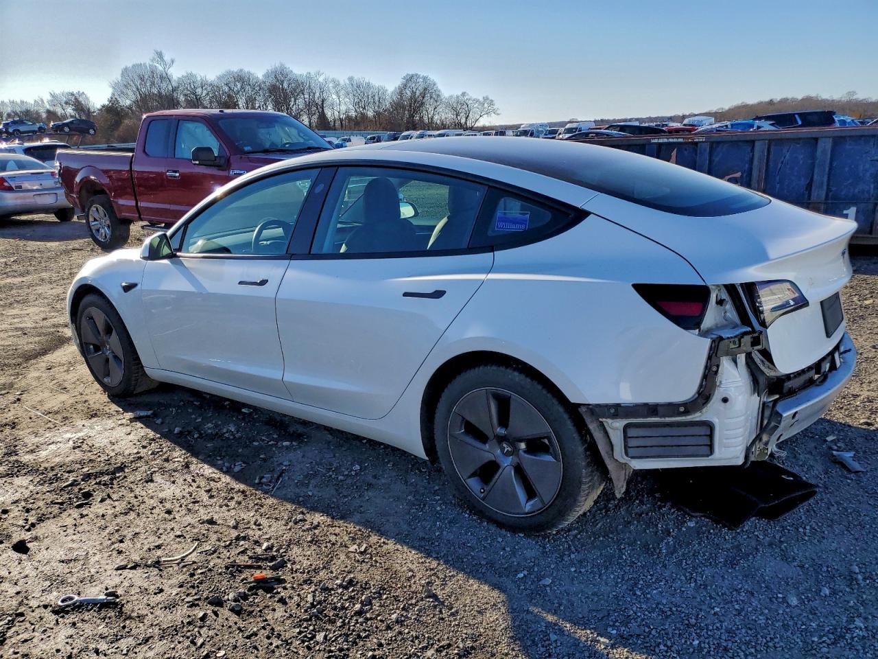 2022 TESLA MODEL 3 photo 2
