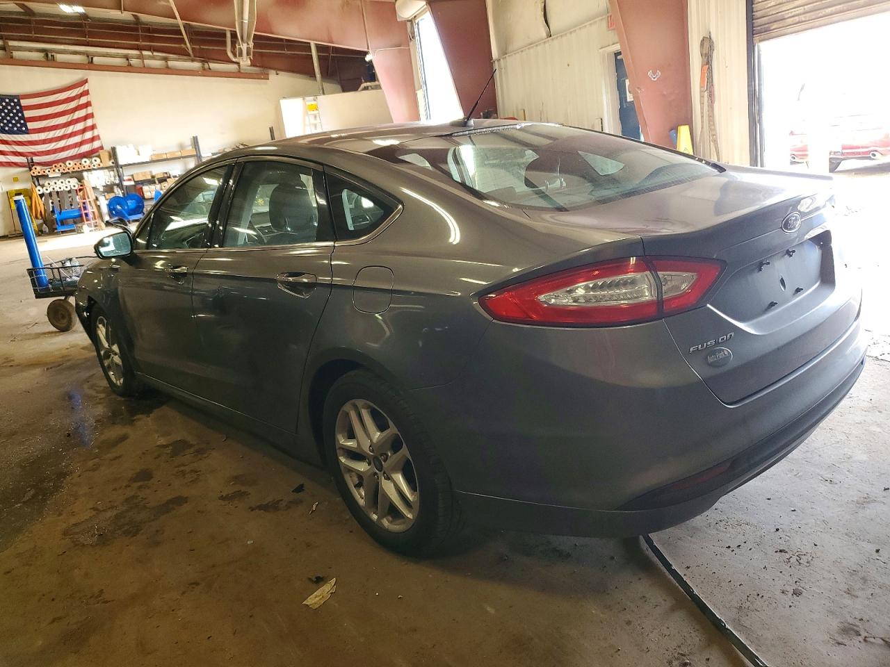 2014 FORD FUSION SE photo 2