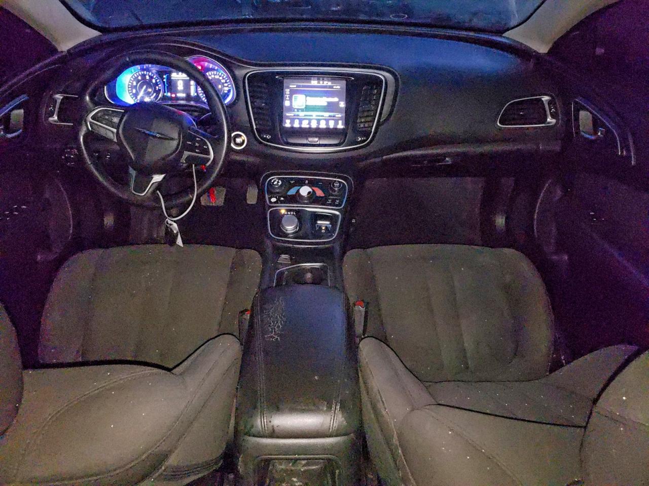 2016 CHRYSLER 200 LIMITED photo 8