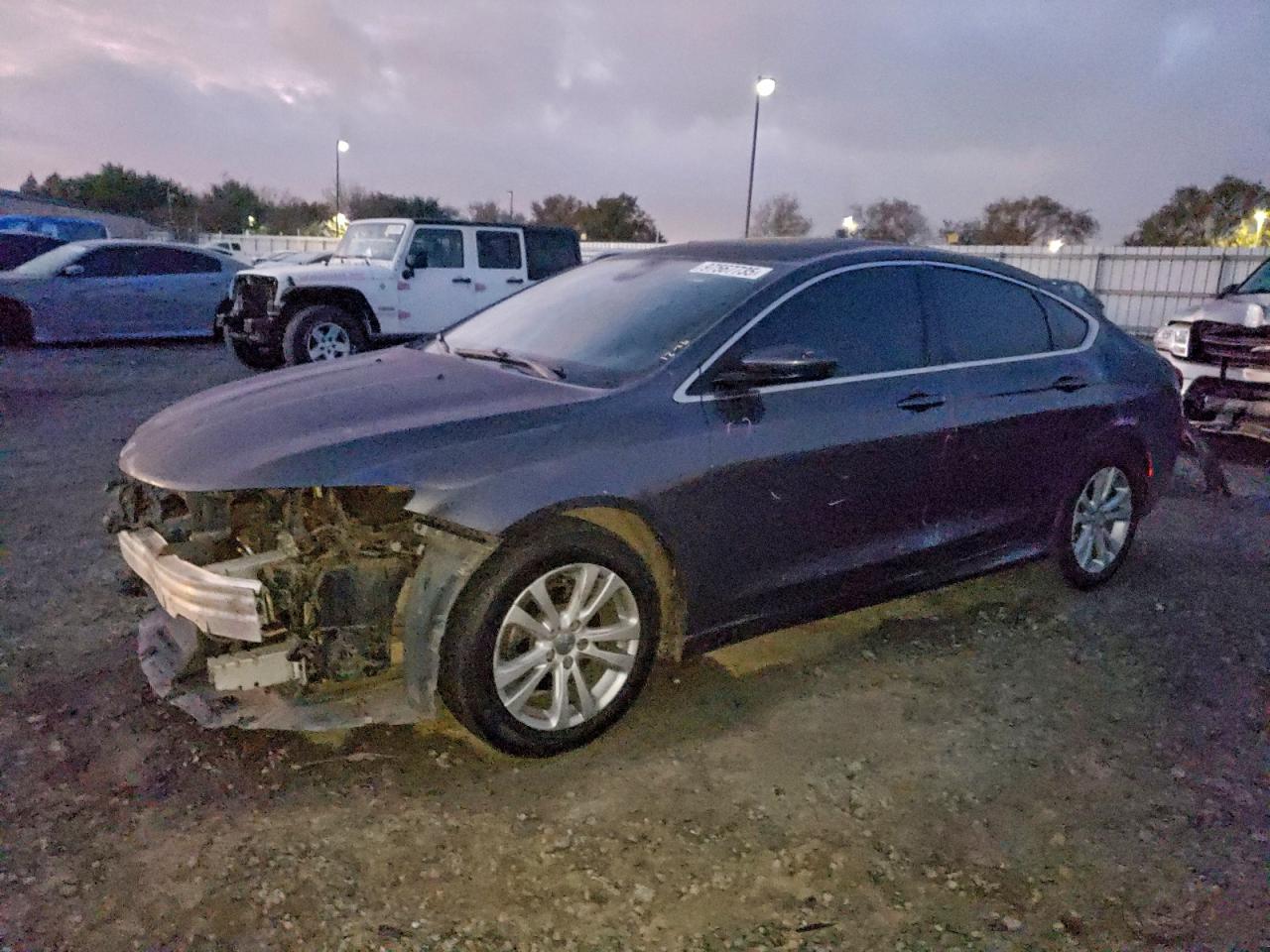 2016 CHRYSLER 200