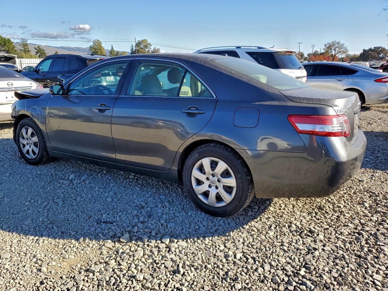 2011 TOYOTA CAMRY BASE photo 2