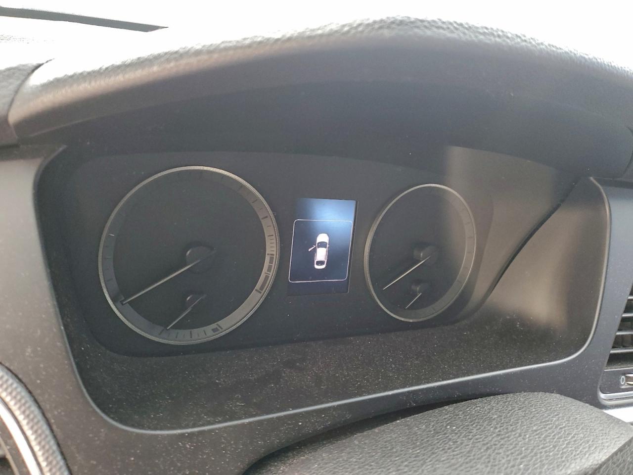 2015 HYUNDAI SONATA SE photo 9