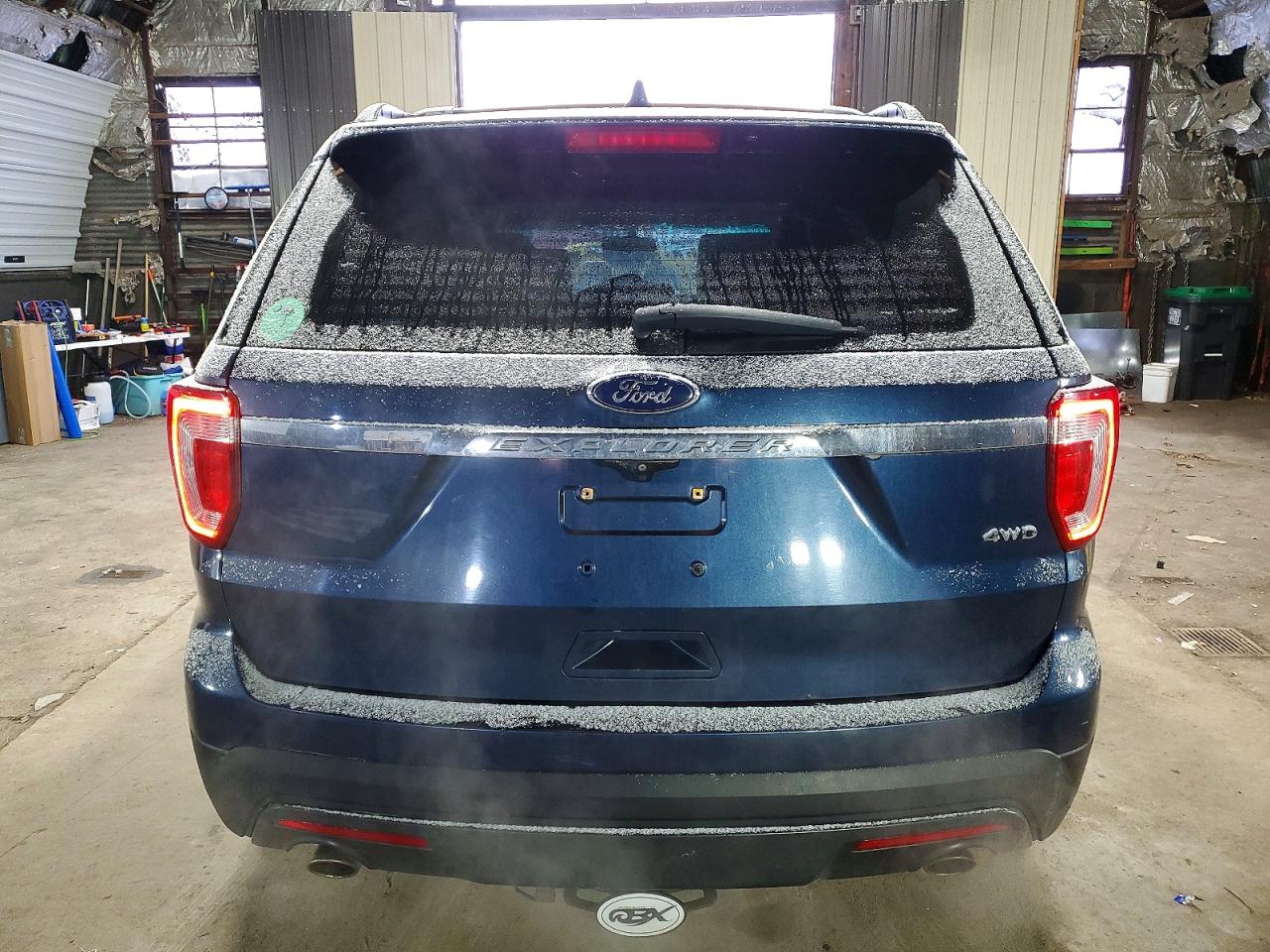 2016 FORD EXPLORER photo 6
