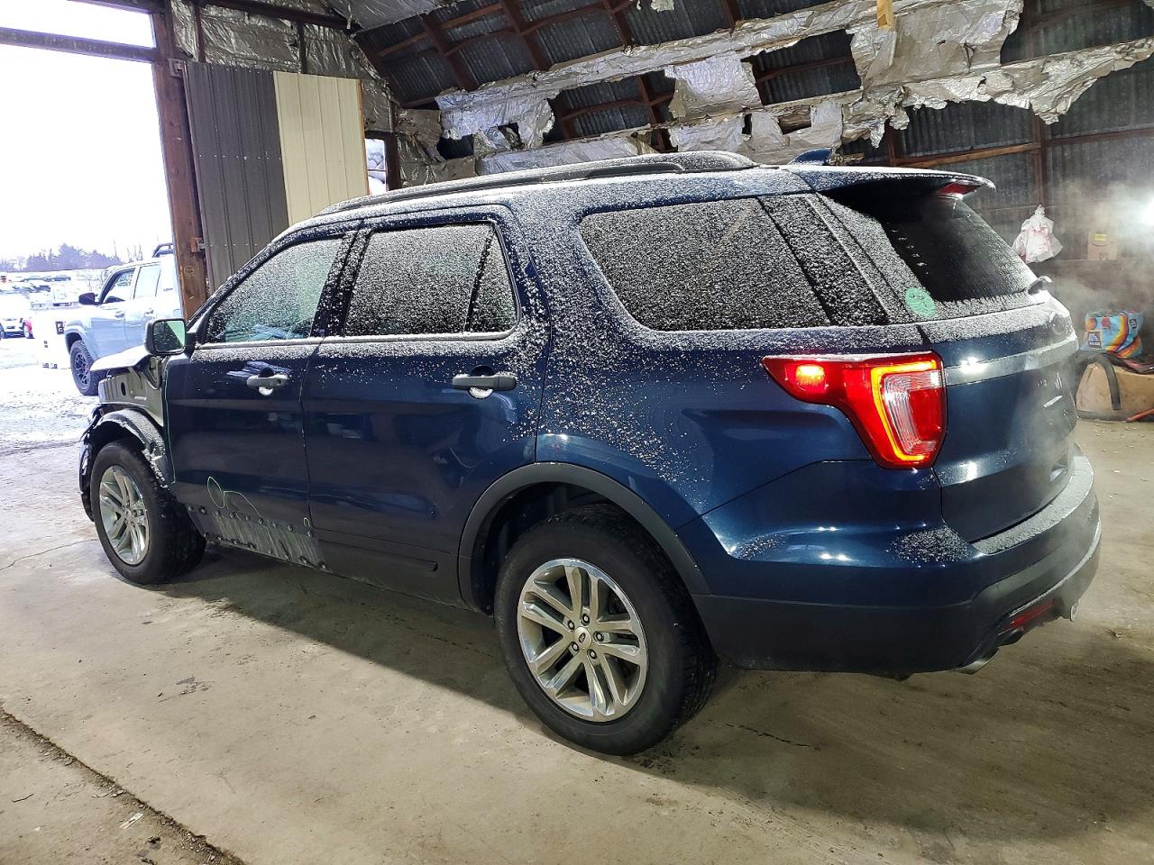 2016 FORD EXPLORER photo 2