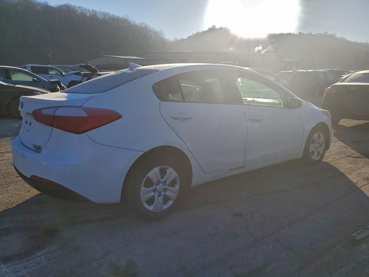2015 KIA FORTE LX photo 3