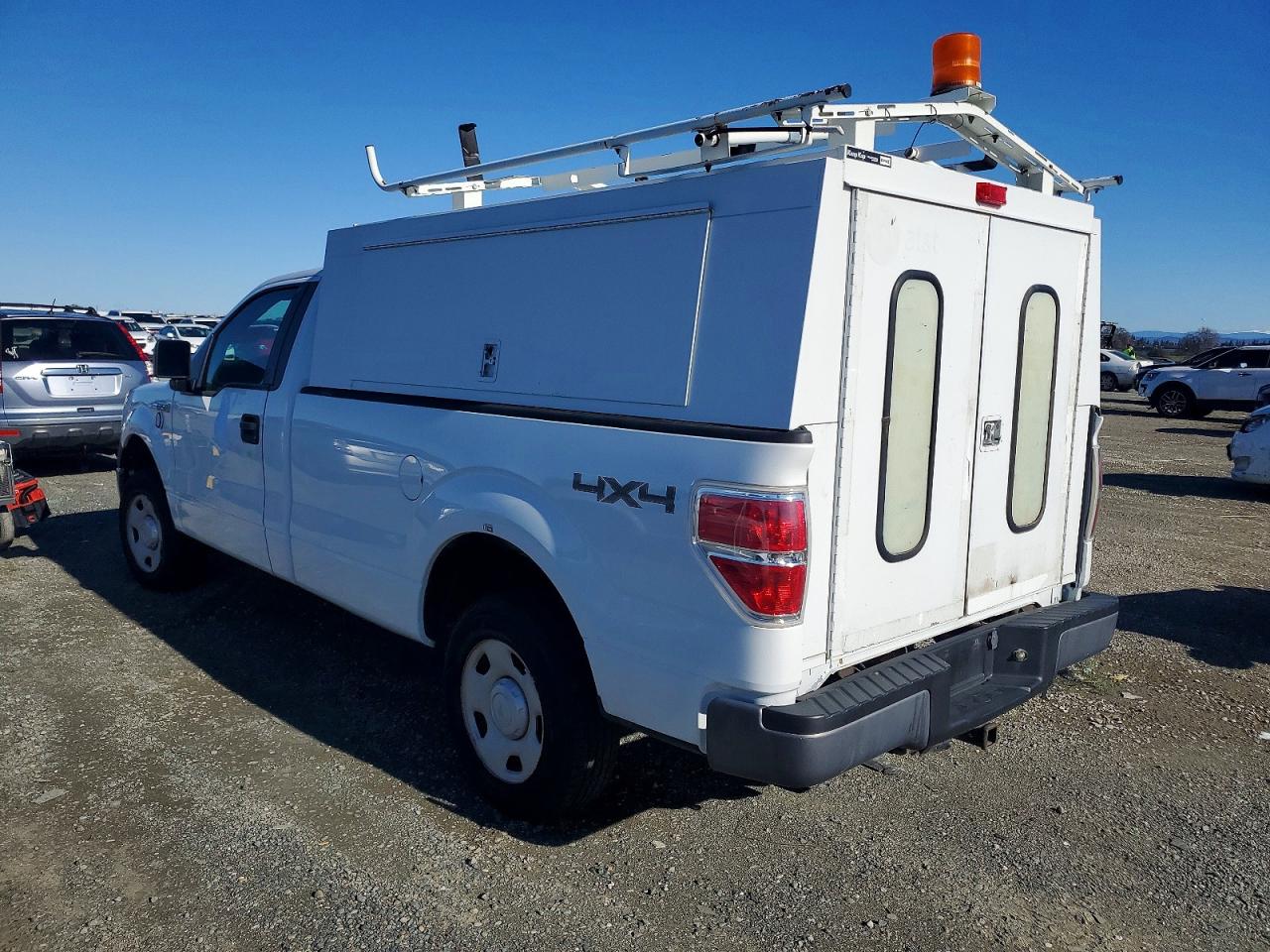 2010 FORD F150 - DELIVERY TRUCK photo 2