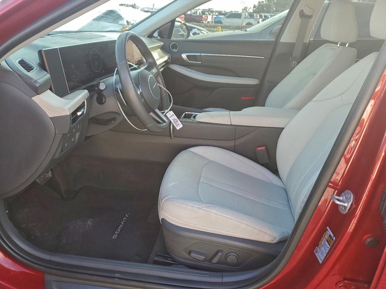 2024 HYUNDAI SONATA HYBRID photo 7