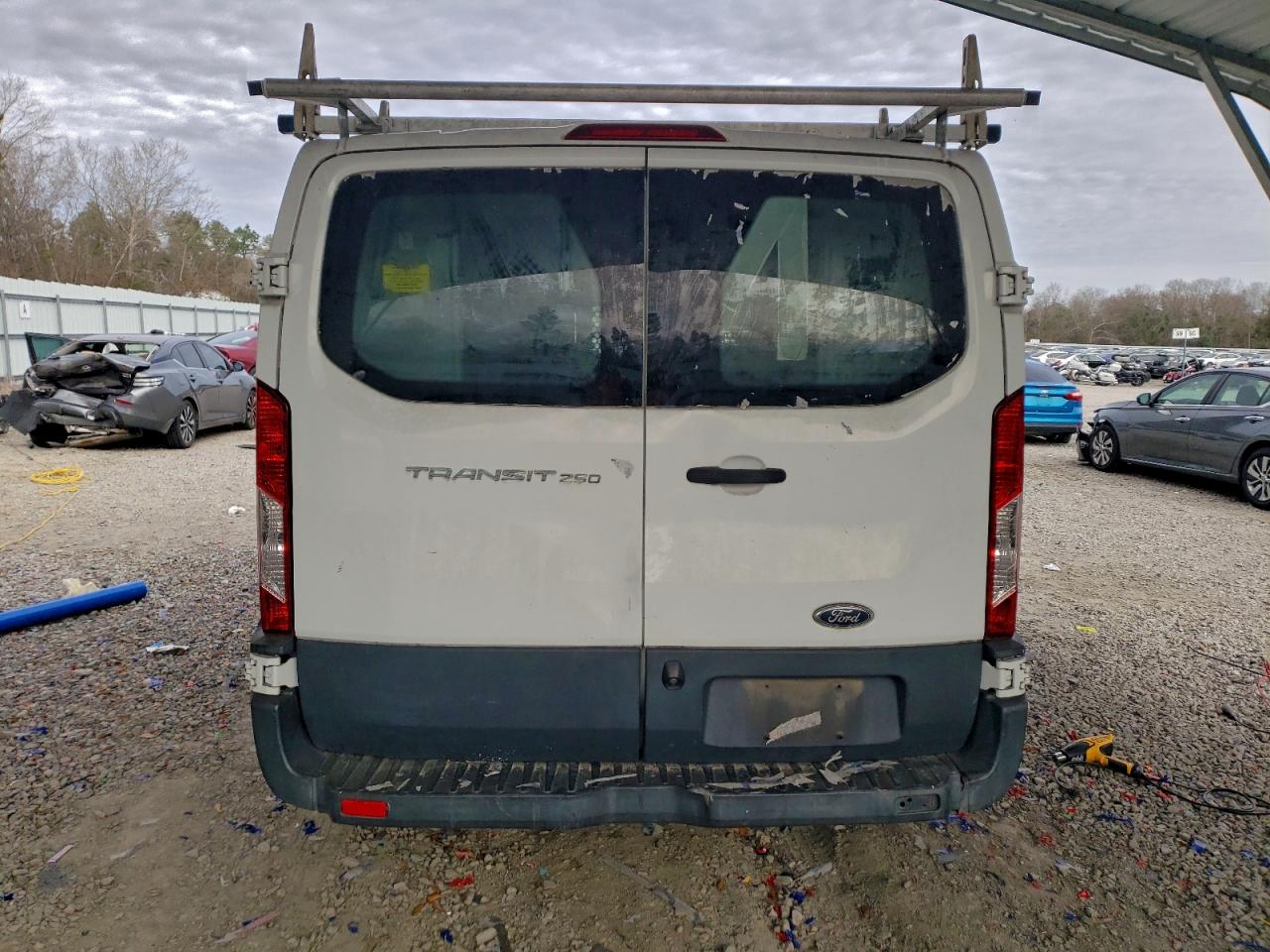 2017 FORD TRANSIT T-250 photo 6