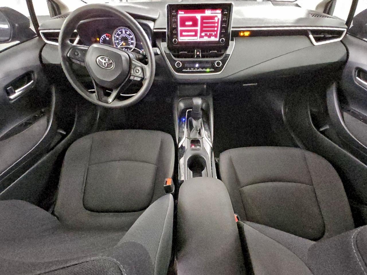 2020 TOYOTA COROLLA LE photo 8