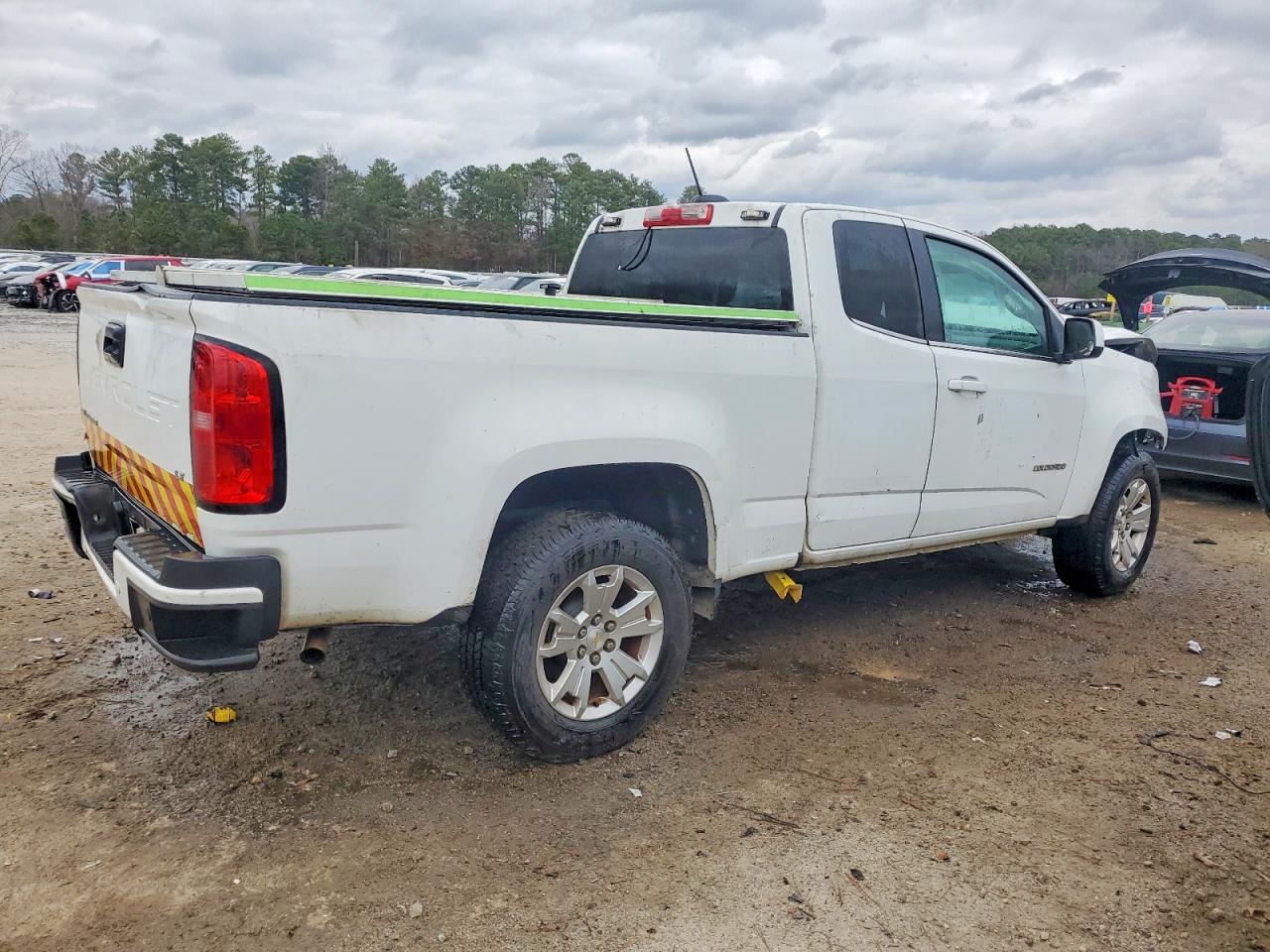 2020 CHEVROLET COLORADO LT photo 3