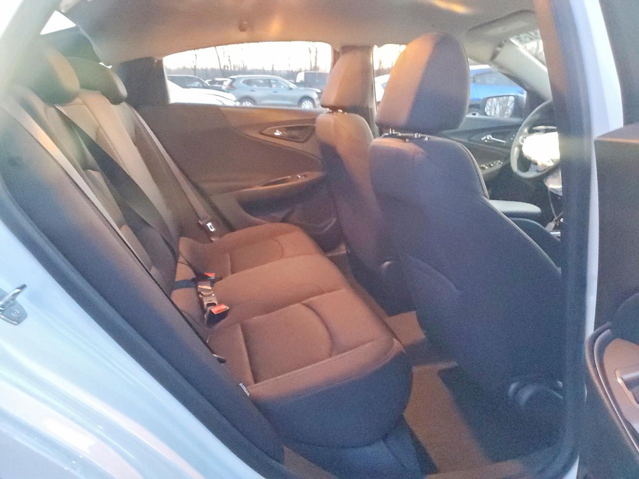 2024 CHEVROLET MALIBU LS photo 10