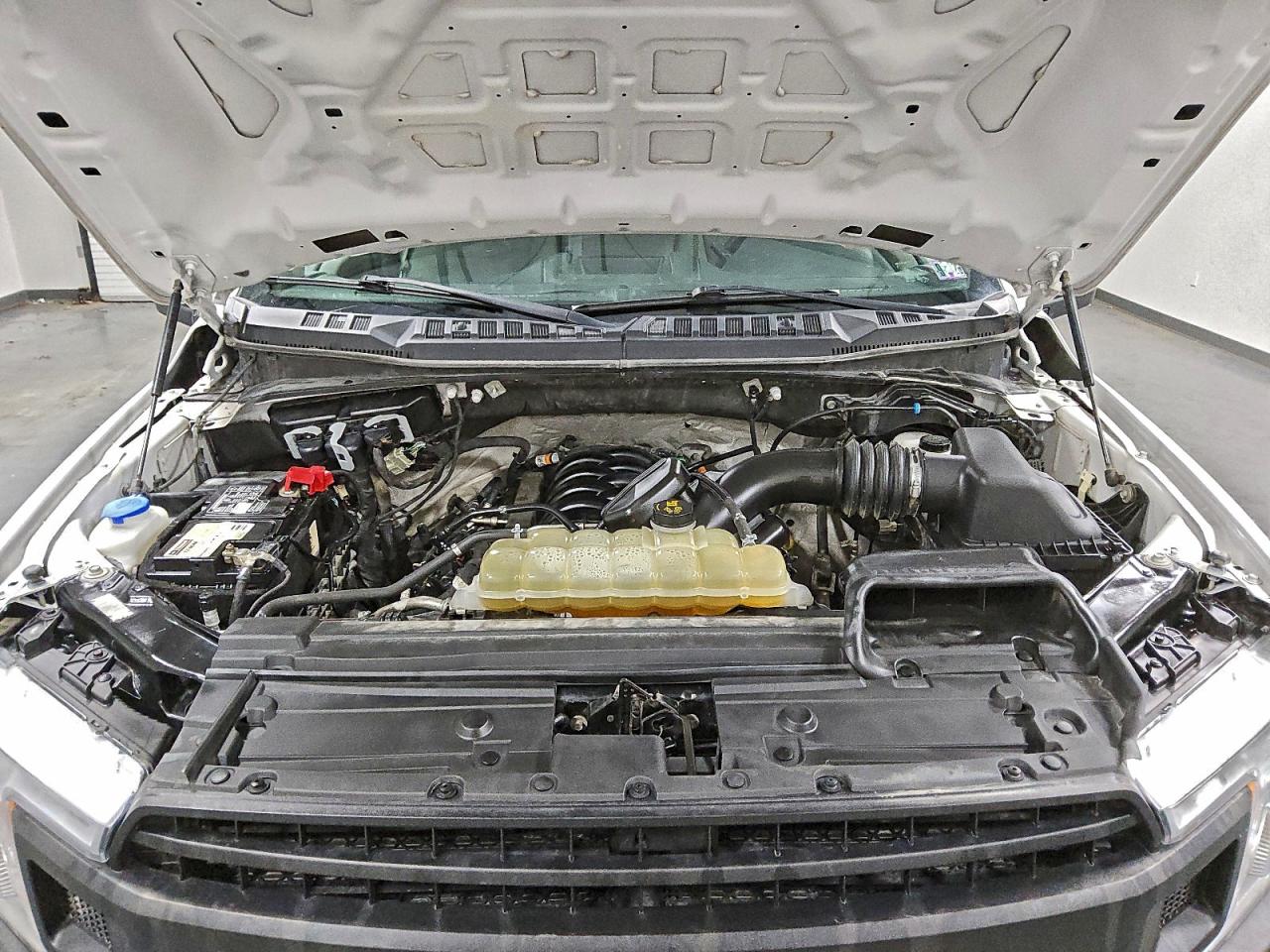2020 FORD F150 SUPERCREW photo 11