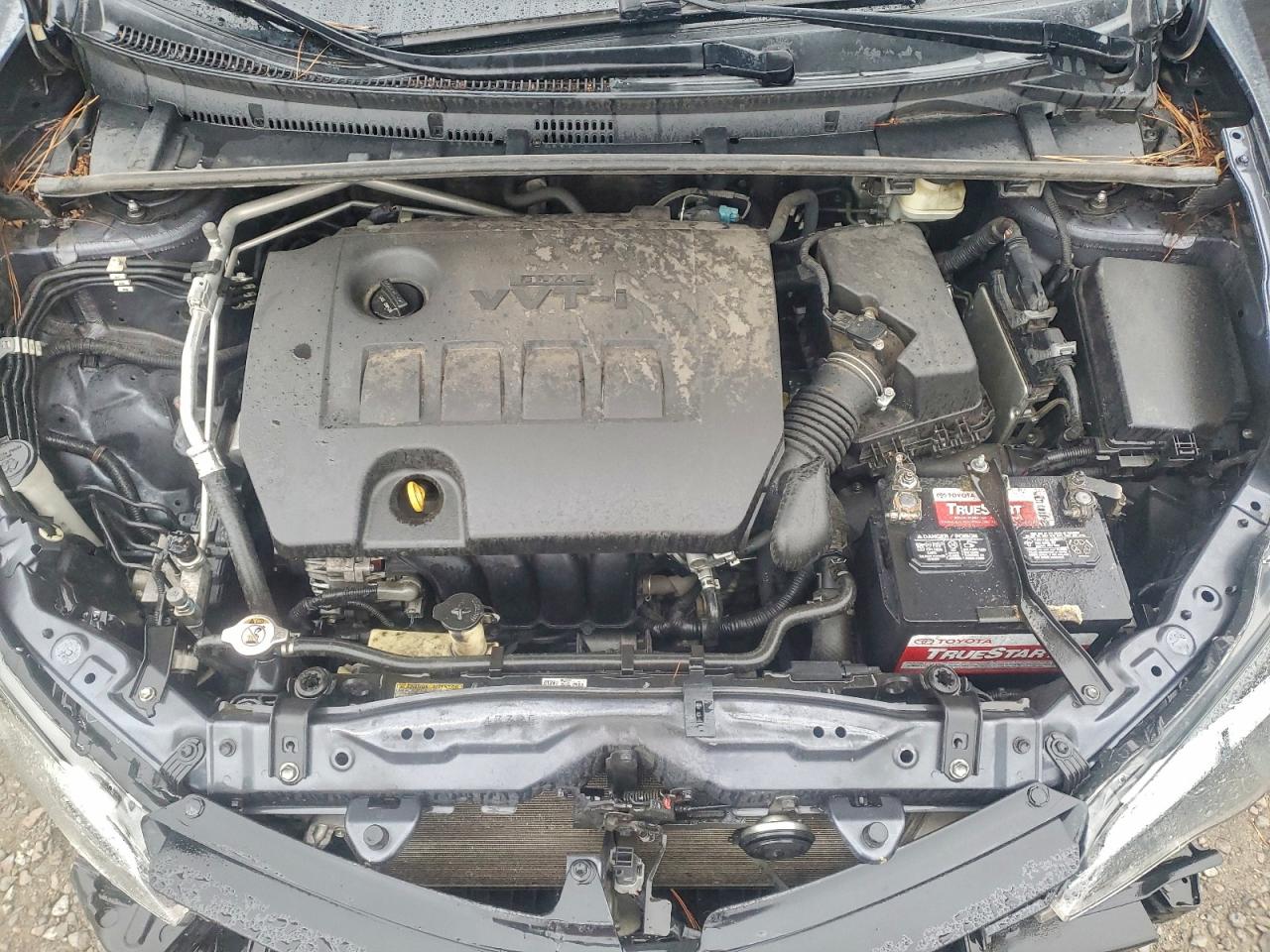 2018 TOYOTA COROLLA L photo 11