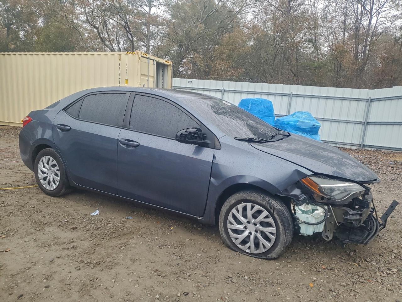 2018 TOYOTA COROLLA L photo 4