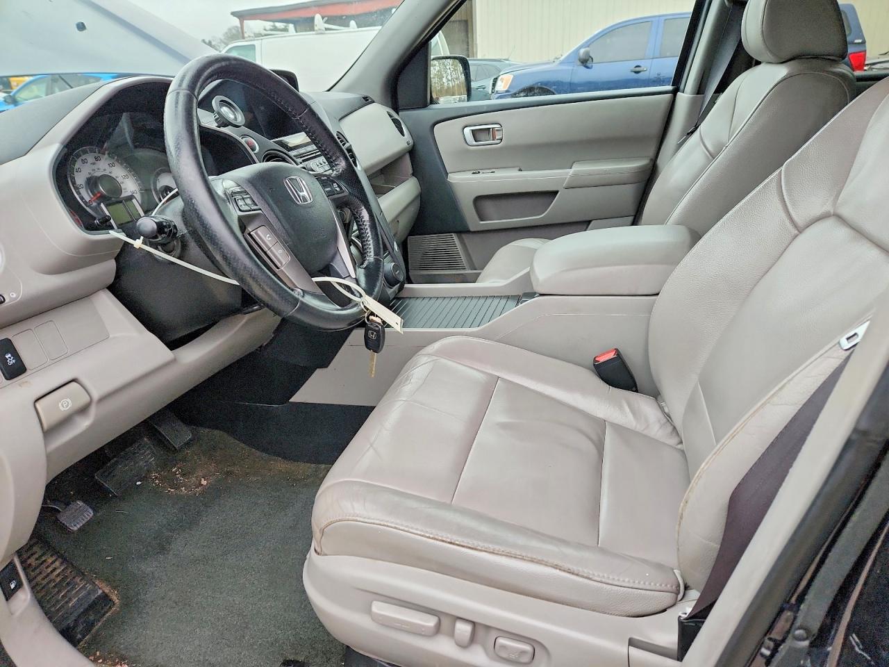 2013 HONDA PILOT EXL photo 7