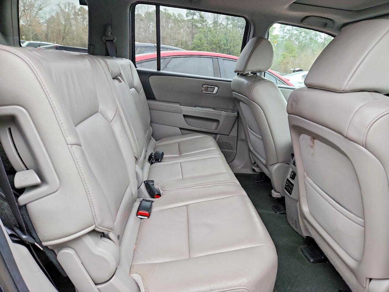 2013 HONDA PILOT EXL photo 11