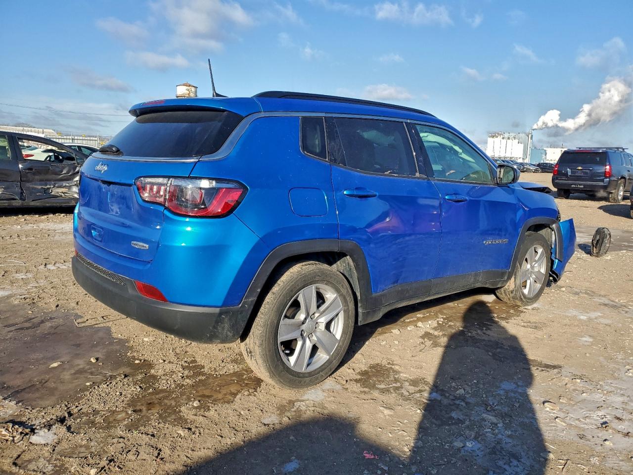 2022 JEEP COMPASS LATITUDE photo 3