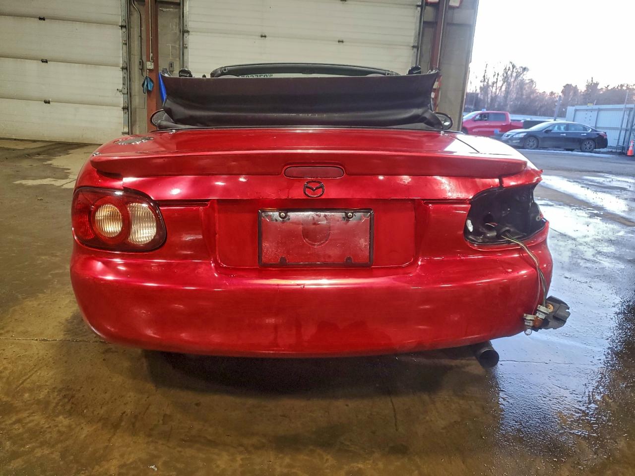 2005 MAZDA MX-5 MIATA BASE photo 6