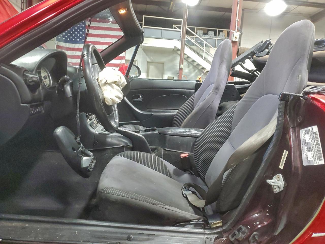 2005 MAZDA MX-5 MIATA BASE photo 7
