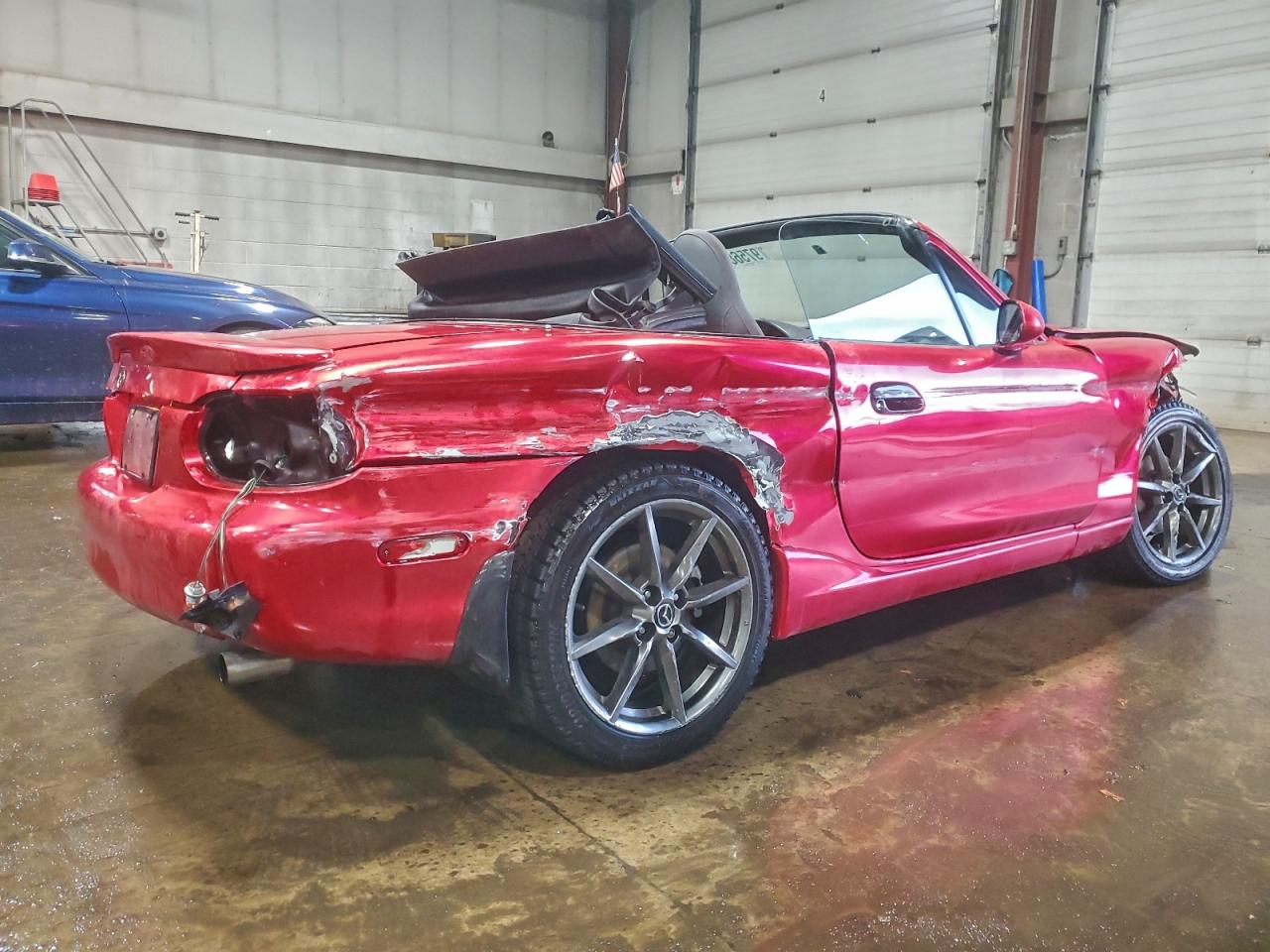 2005 MAZDA MX-5 MIATA BASE photo 3
